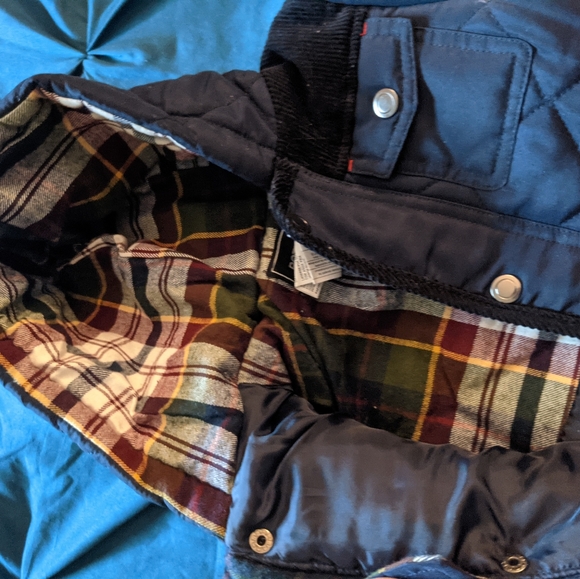 Two 6-12 Month Snowsuits - Picture 2 of 4